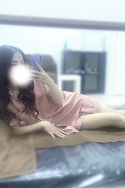 みあ